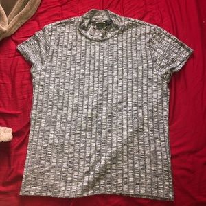 don’t like the way it fits very comfortable fabric